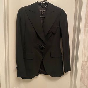 Skirt and jacket suit